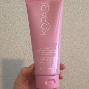 Kopari Coconut Hydrating Body Wash Full Size New